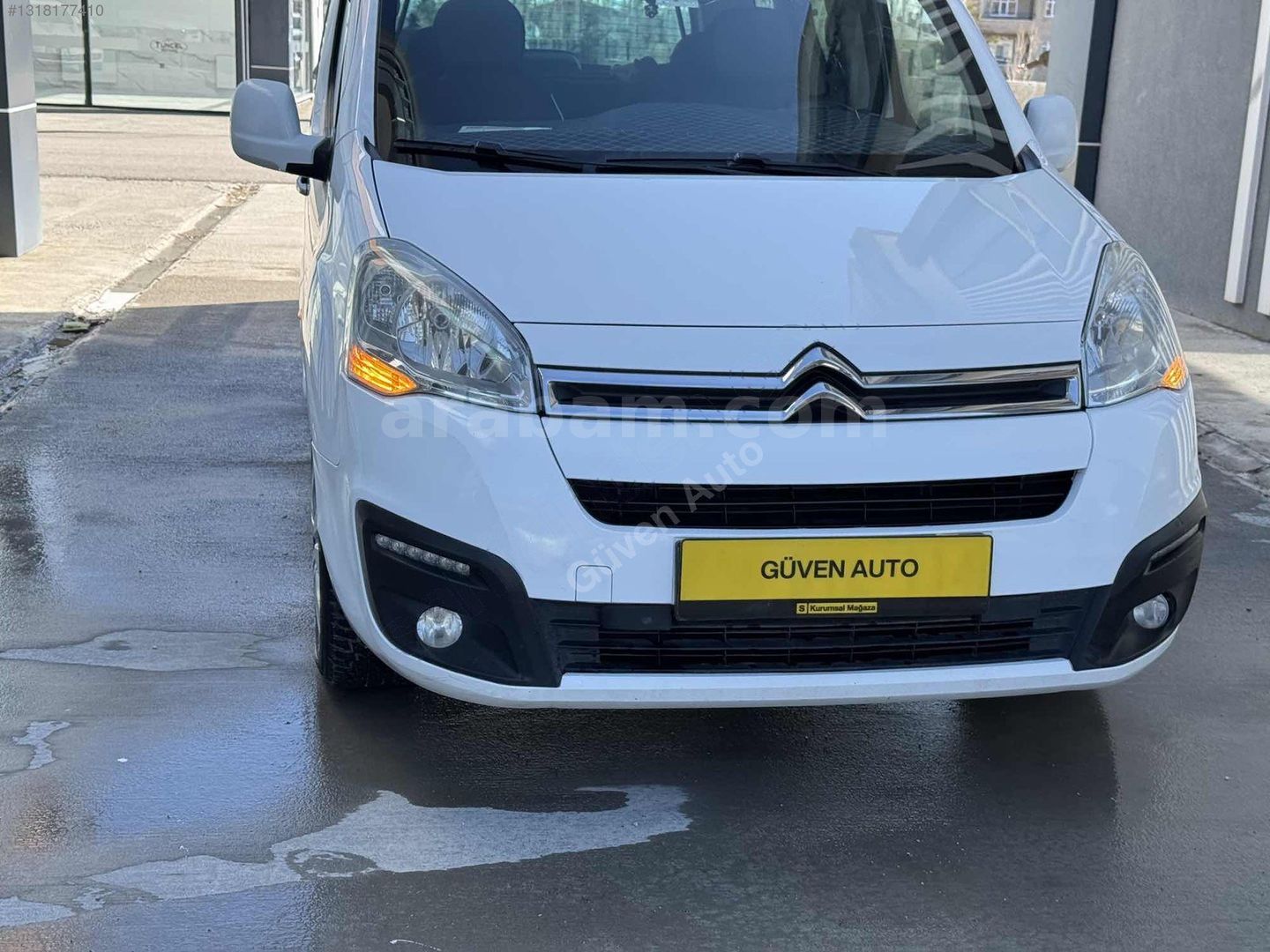 Galeriden Citroen Berlingo 1.6 HDi Selection 2017 Model Van