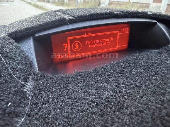 ÖZCAR 'dan Nadir Temizlikte BERLİNGO / 2014 / SELECTION