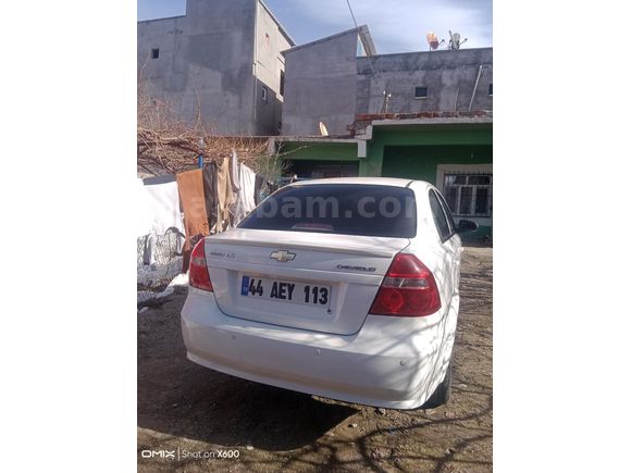 Sahibinden Chevrolet Aveo 1.4 LS 2011 Model  122.800 km Beyaz