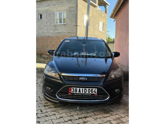Sahibinden Ford Focus 1.6 TDCi Titanium 2008 Model  390.000 km Füme