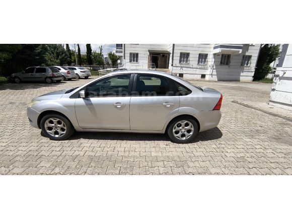 Sahibinden Ford Focus 1.6 Comfort 2010 Model