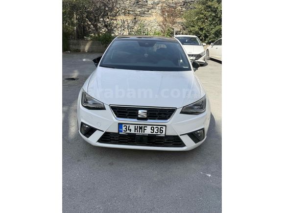 Sahibinden Seat Ibiza 1.5 EcoTSI FR 2023 Model 