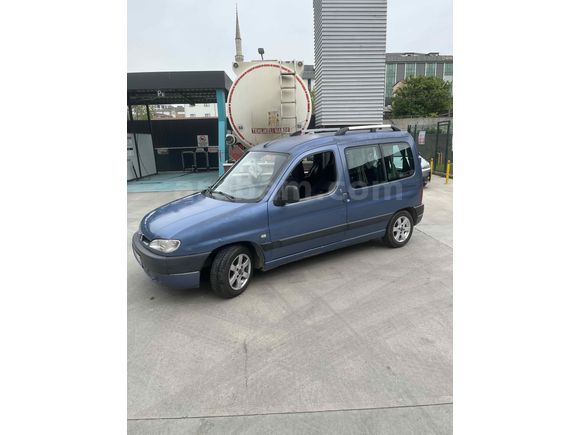 Sahibinden Peugeot Partner 1.9 D Combispace 2000 Model 