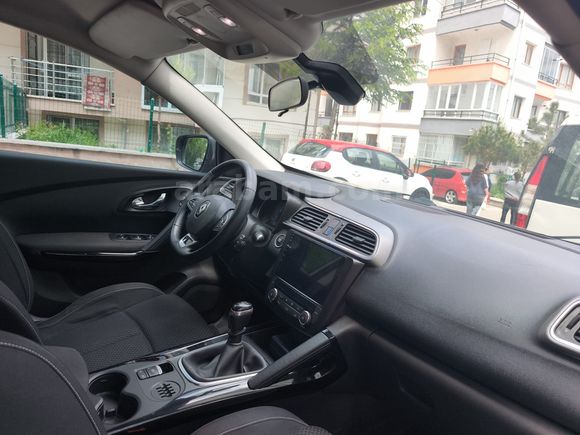 ÖĞRETMENDENKADJAR SUV TERTEMİZ 110000 KM...SON FİYAT