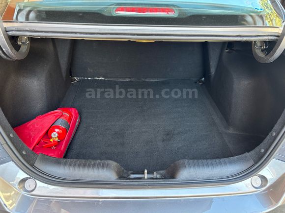 Sahibinden Temiz Kullanılmış Aile Aracı.