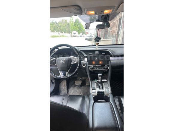 Sahibinden Honda Civic 1.6i VTEC Eco Executive 2018 Model 