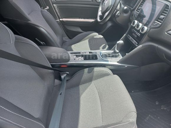 Galeriden Renault Megane 1.3 TCe Touch 2023 Model Ankara