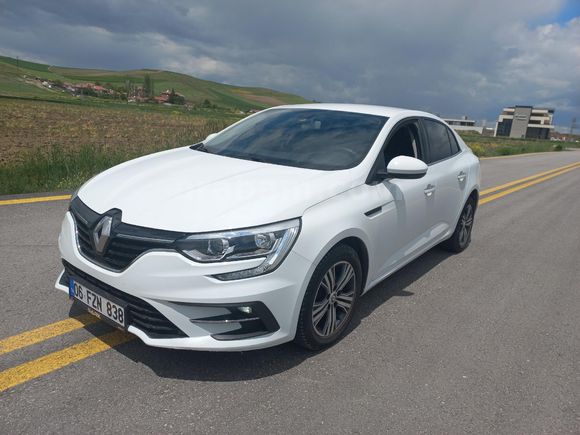 Galeriden Renault Megane 1.3 TCe Touch 2023 Model Ankara