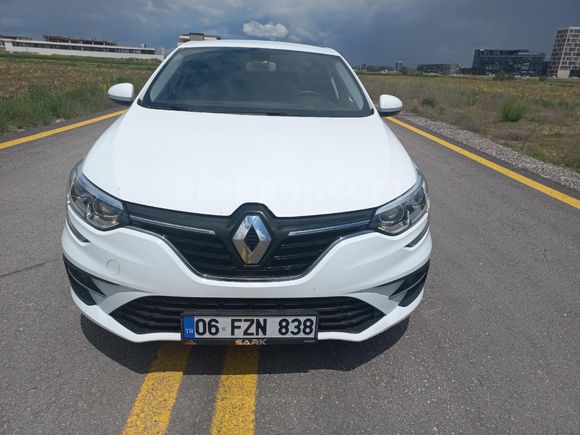Galeriden Renault Megane 1.3 TCe Touch 2023 Model Ankara