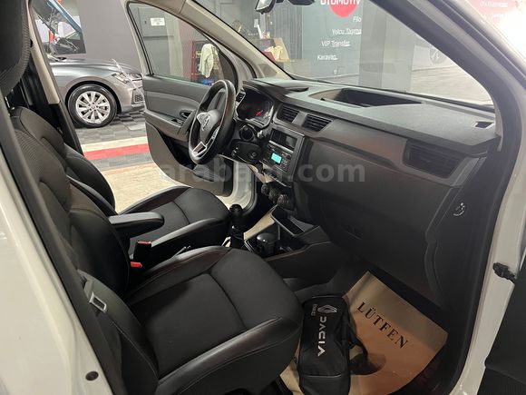 2024 RENAULT JOY VAN 1.5 DCI 95 BG