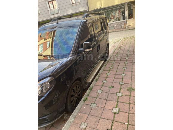 Sahibinden Fiat Doblo Combi 1.6 Multijet 20.Yıl Özel Seri 2020 Model  112000 km Siyah
