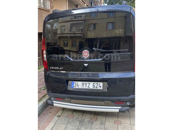 Sahibinden Fiat Doblo Combi 1.6 Multijet 20.Yıl Özel Seri 2020 Model  112000 km Siyah
