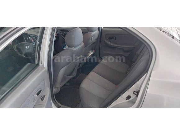 Sahibinden Hyundai Elantra 1.6 GLS 2005 Model