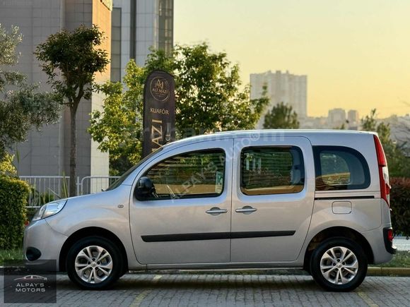 2013 RENAULT KANGOO 1.5 DCI TOUCH MAKYAJLI KASA SORUNSUZ