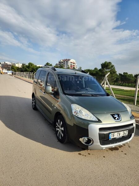 Sahibinden Peugeot Partner 1.6 HDI Outdoor 2011 Model Bursa 230.000 km Yeşil