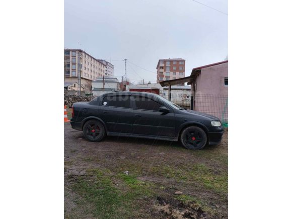 Sahibinden Opel Astra 1.6 CD 2000 Model 