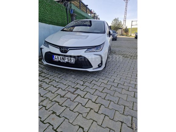 Sahibinden Toyota Corolla 1.5 Dream X-Pack 2023 Model