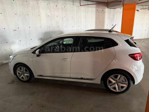 Sahibinden Renault Clio 1.0 TCe Touch 2021 Model 