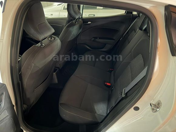 Sahibinden Renault Clio 1.0 TCe Touch 2021 Model 