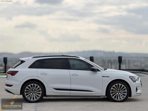 DEMİRBAŞ - AUDİ E-TRON 55 QUATTRO S-LİNE BOYASIZ TRAMERSİZ