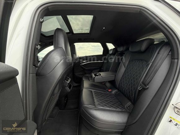 DEMİRBAŞ - AUDİ E-TRON 55 QUATTRO S-LİNE BOYASIZ TRAMERSİZ