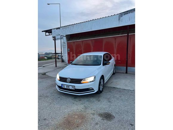 Sahibinden Volkswagen Jetta 1.6 TDi Comfortline 2014 Model  230.000 km Beyaz