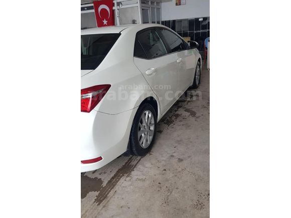 Sahibinden Toyota Corolla 1.4 D-4D Advance 2015 Model