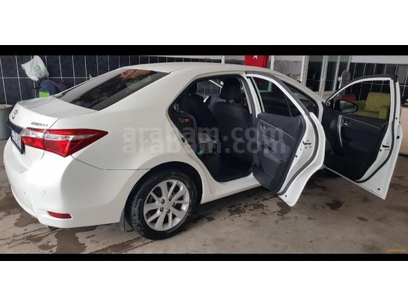 Sahibinden Toyota Corolla 1.4 D-4D Advance 2015 Model