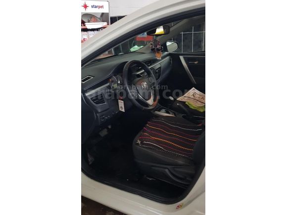 Sahibinden Toyota Corolla 1.4 D-4D Advance 2015 Model