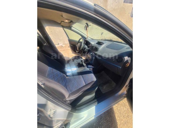 Sahibinden Renault Clio 1.5 dCi Extreme 2008 Model Muğla 181000 km Gri