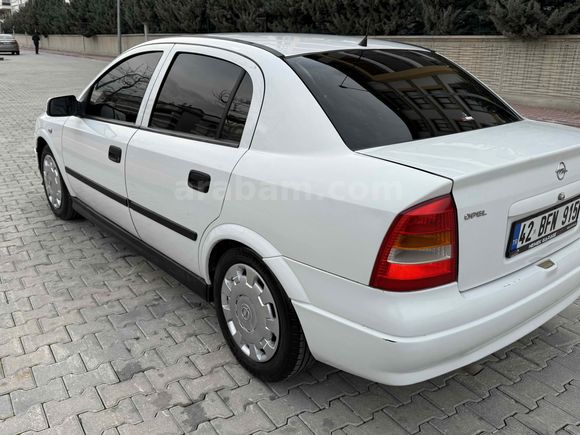 Galeriden Opel Astra 1.6 GL 2000 Model Konya