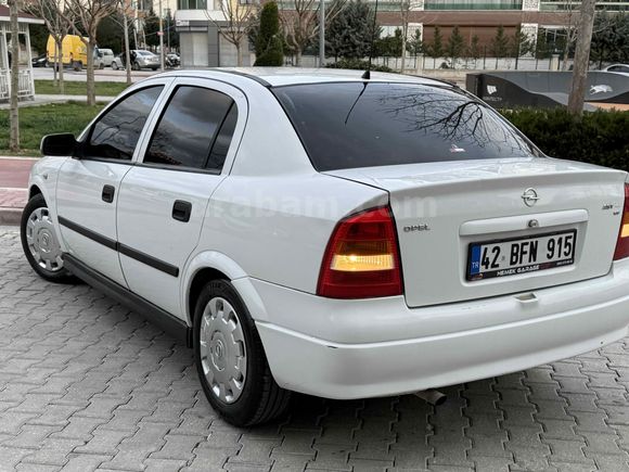 Galeriden Opel Astra 1.6 GL 2000 Model Konya