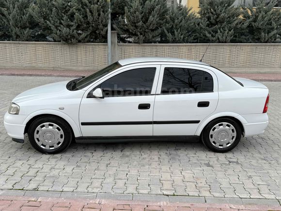 Galeriden Opel Astra 1.6 GL 2000 Model Konya