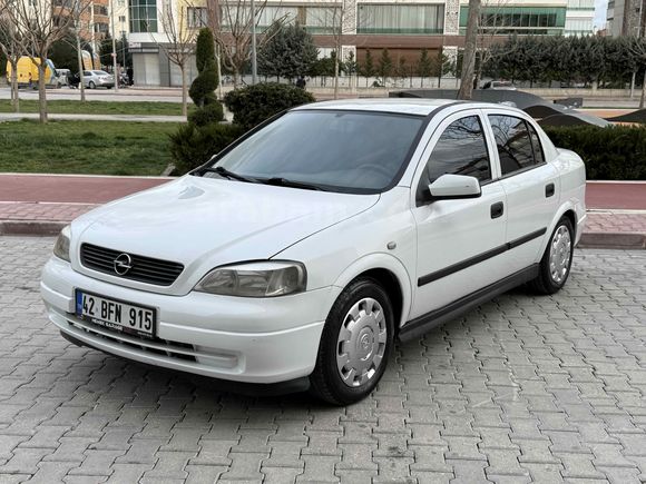 Galeriden Opel Astra 1.6 GL 2000 Model Konya