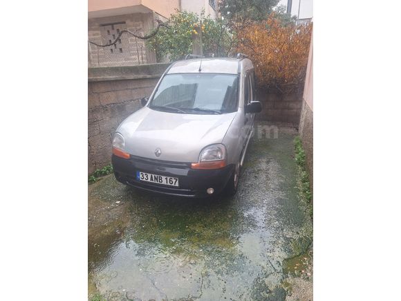 Sahibinden Renault Kangoo 1.4 RNA 2000 Model  419.730 km Gri (Gümüş)