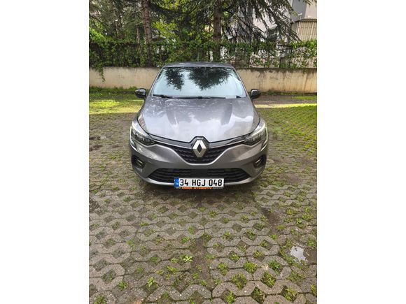 Sahibinden Renault Clio 1.0 TCe Icon 2023 Model 