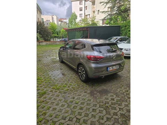 Sahibinden Renault Clio 1.0 TCe Icon 2023 Model 
