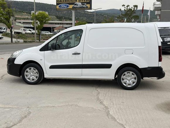 %20 FATURALI HATASIZ BOYASIZ 2+1 KLİMALI 2017 1.6HDI PARTNER