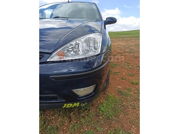 Sahibinden Ford Focus 1.6 Ghia 2004 Model