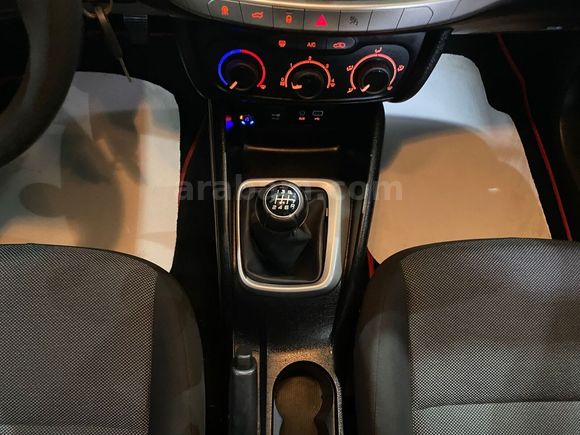 otomobil Fiat Egea 1.4 Fire Easy