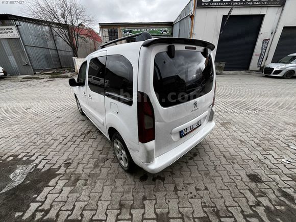 ÖZGÜVENDİ Motors'dan 2013 Euro5 Motor Cam Tavanlı Zenith