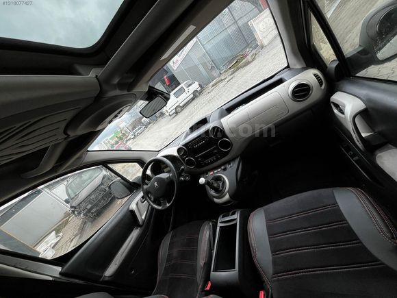 ÖZGÜVENDİ Motors'dan 2013 Euro5 Motor Cam Tavanlı Zenith