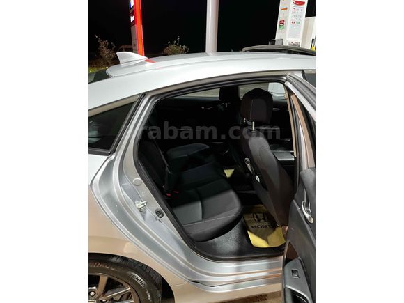 Sahibinden Honda Civic 1.6i VTEC Eco Elegance 2018 Model 