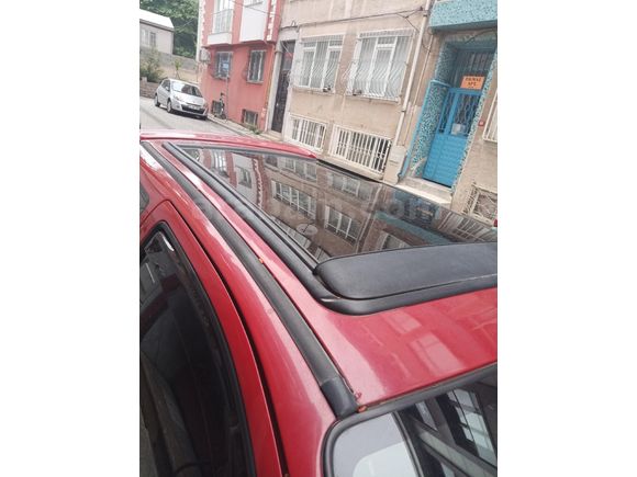 kırmızı gülüm 1998 model Twingo