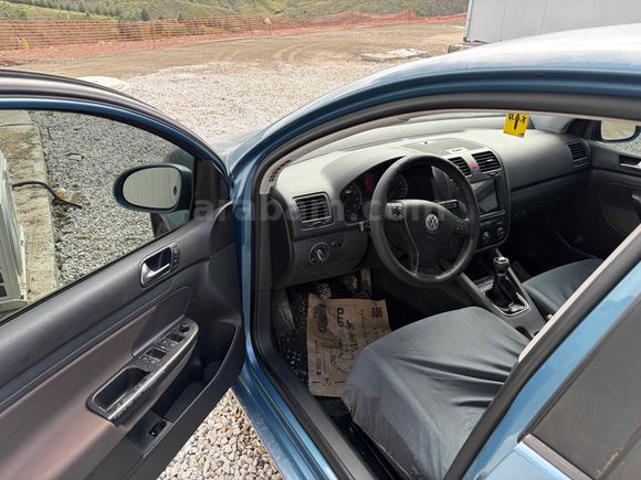 Sahibinden Volkswagen Golf 1.6 FSi Midline 2006 Model  333.000 km Mavi
