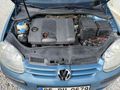 Sahibinden Volkswagen Golf 1.6 FSi Midline 2006 Model  333.000 km Mavi