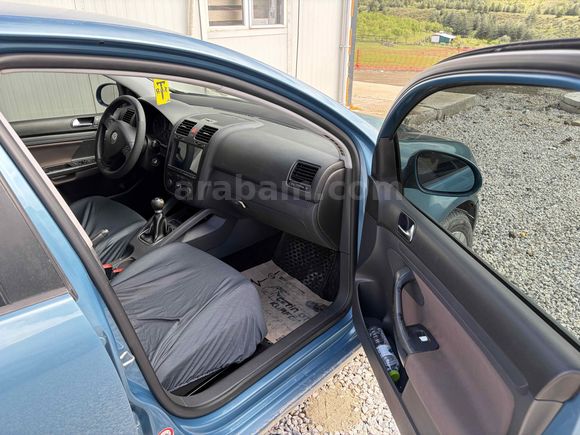 Sahibinden Volkswagen Golf 1.6 FSi Midline 2006 Model  333.000 km Mavi