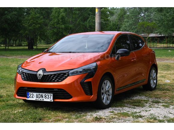 İlk Sahibinden Renault Clio 1.0 TCe Evolution 2024 Model