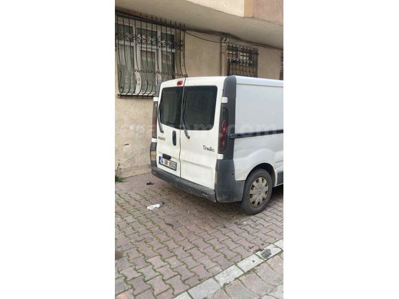 Sahibinden Renault Trafic 1.9 DCI 2005 Model 