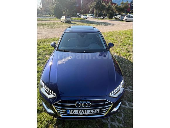 Sahibinden Audi A4 Sedan 40 TDI Quattro Advanced 2022 Model Bursa 113.000 km Mavi